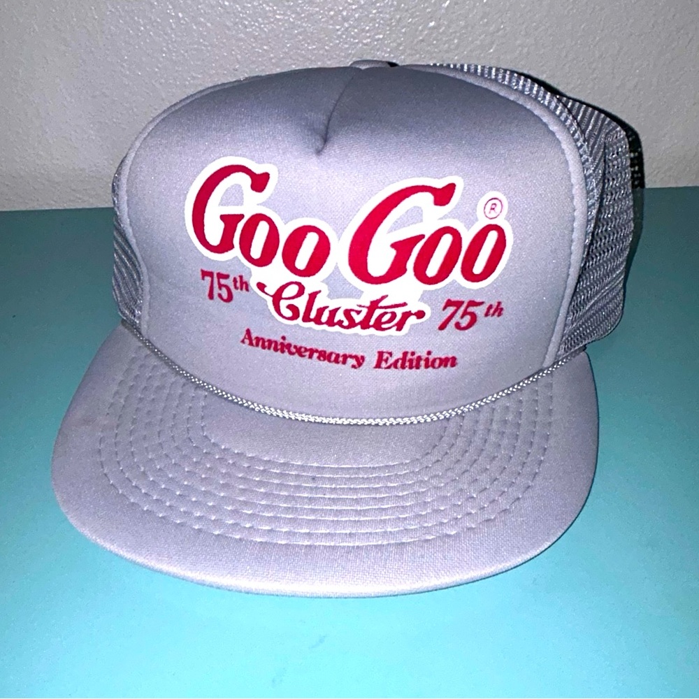 Vintage goo goo Cluster snap back hat